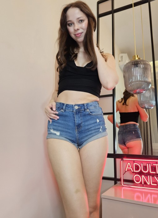 [AnalVids.com, LegalPorno.com] Alice Flore - Anal Trainning Alice Flore a.k.a. Alice Murkowski Hardcore 1 On 1 Ass Destroyed (2025) UltraHD 4K